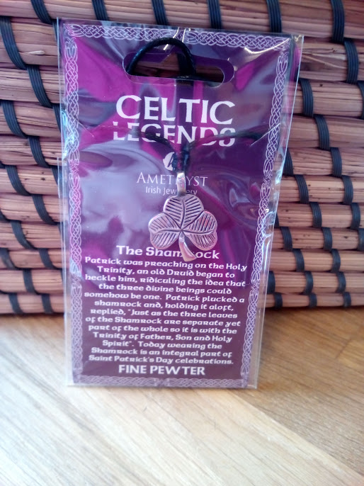 Shamrock Legend Pendant